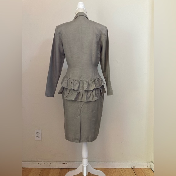 1980’s silk coat dress - Picture 3 of 14